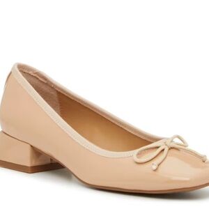 Kelly & Katie JAYA Nude low-heel pump - worn once
